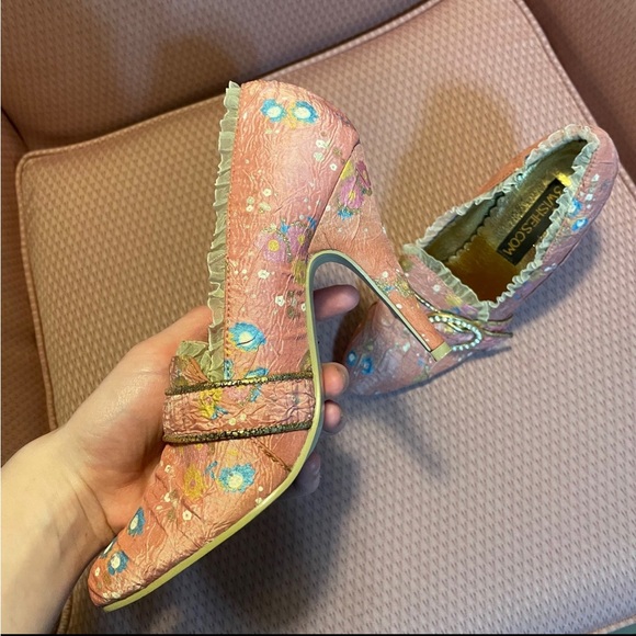 Annette Victorian Era Pumps by 3Wishes - Picture 8 of 9